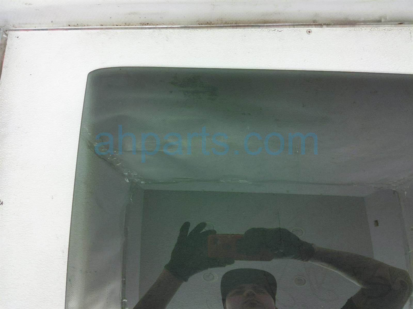 $95 Ford RR/RH DOOR GLASS WINDOW