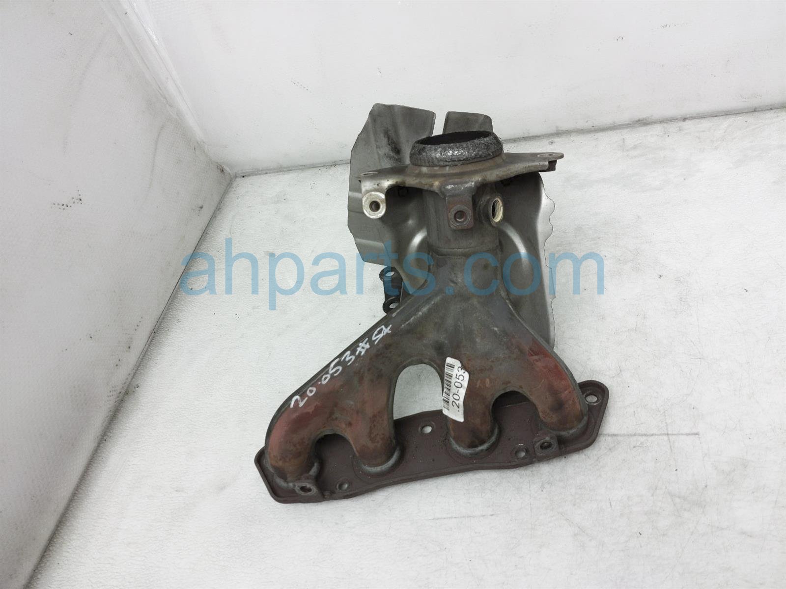 $25 Toyota EXHAUST MANIFOLD