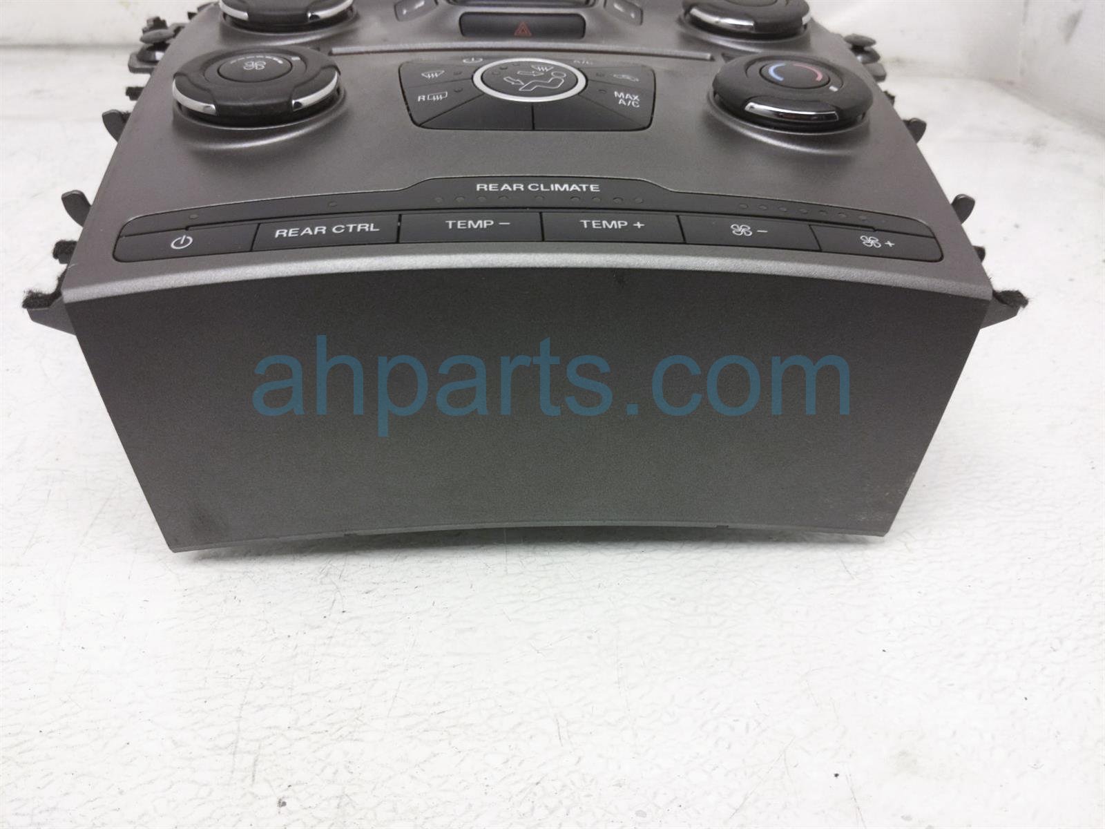 $165 Ford MAIN DASH CONSOLE ASSY W/CLIMATE