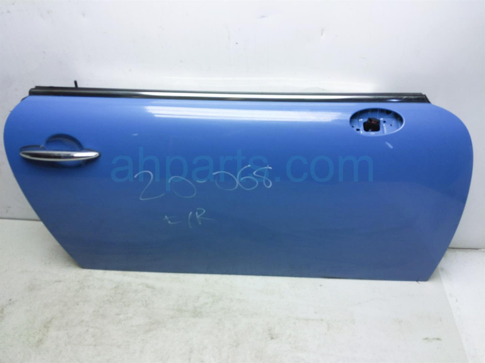 $199 BMW FR/RH DOOR - BLUE - NO MIRROR/PANEL