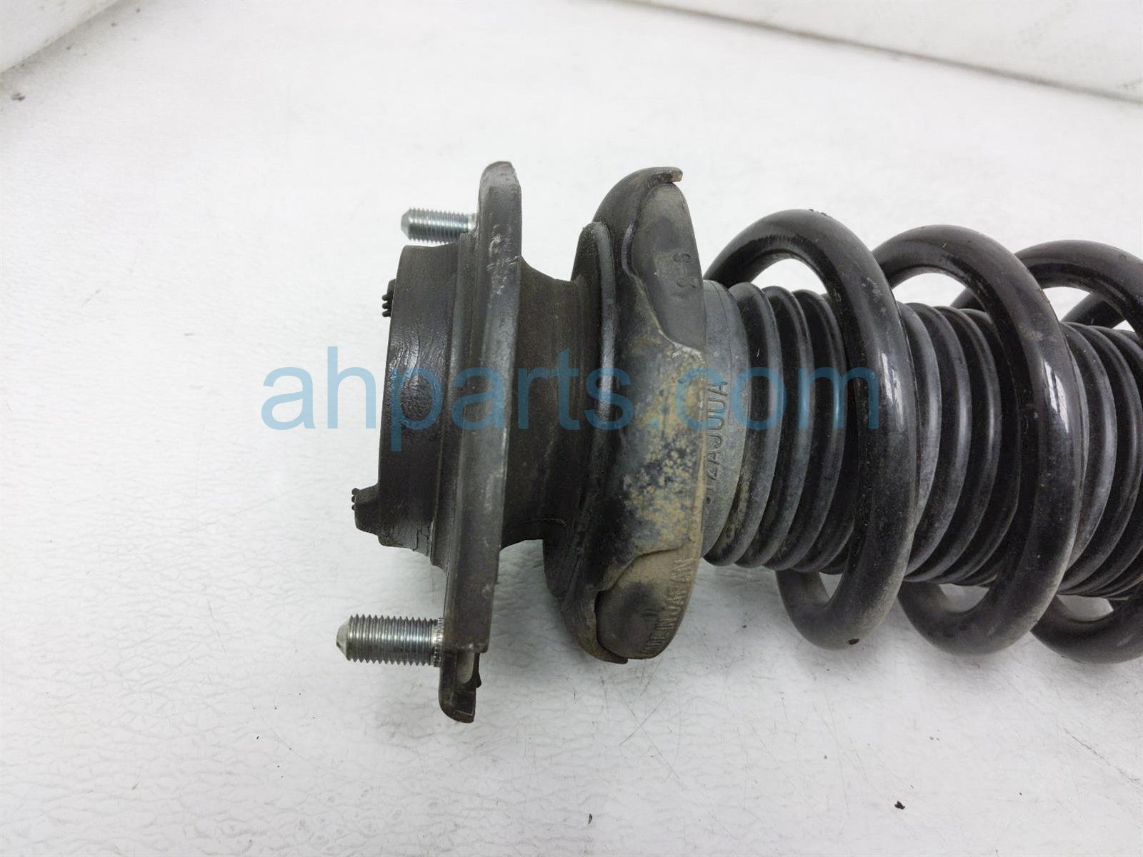 $30 Subaru RR/RH STRUT SHOCK + SPRING