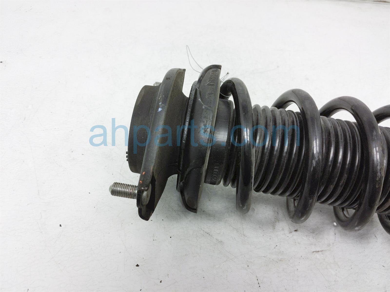 $39 Subaru RR/RH SHOCK STRUT + SPRING