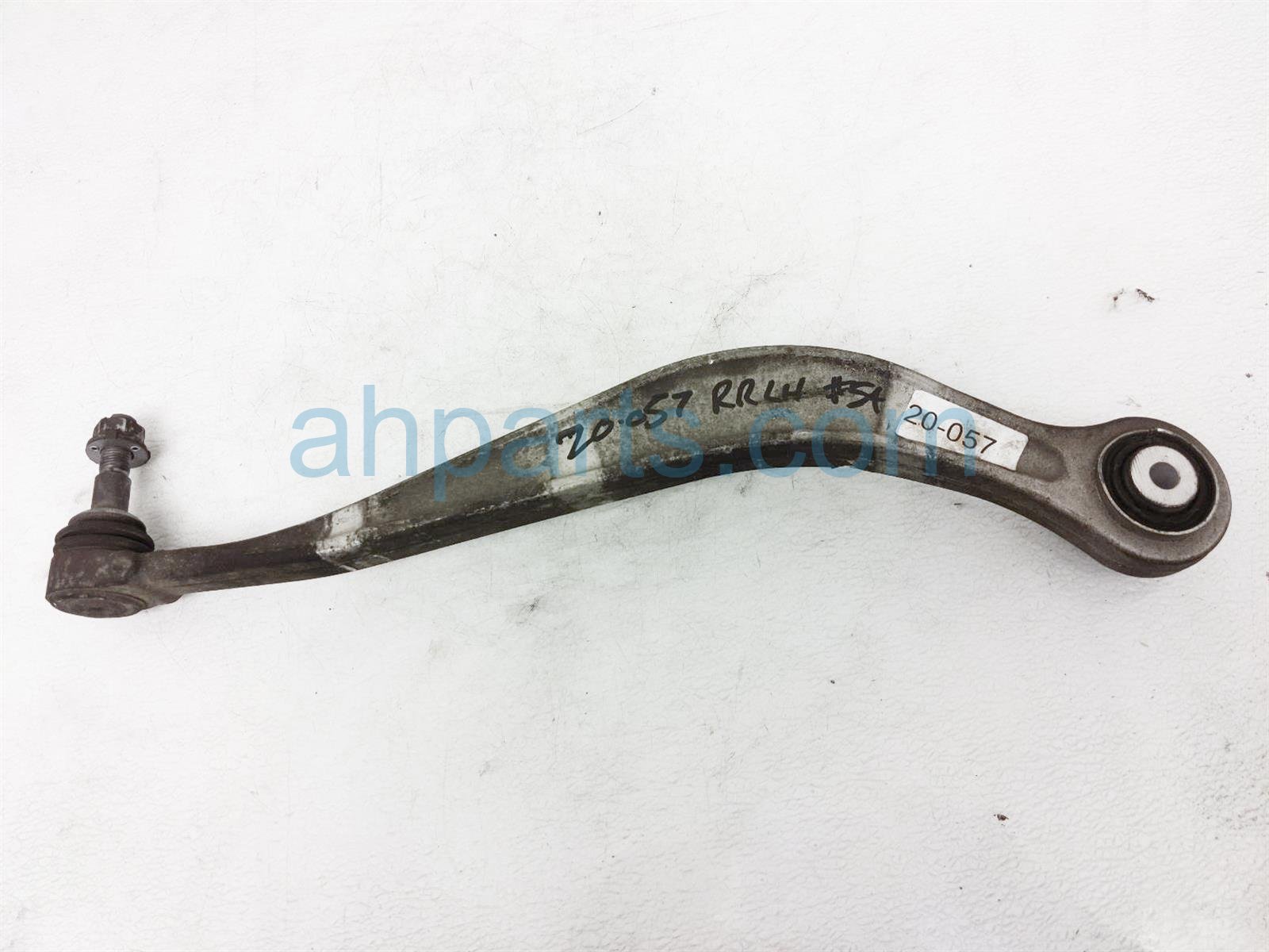 $35 BMW RR/LH TRACK STRUT CONTROL ARM