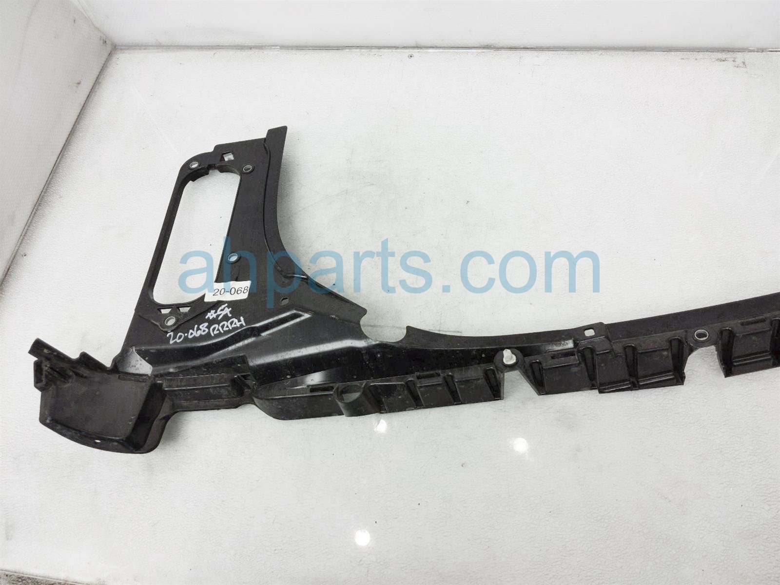 $25 BMW RR/RH SIDE MOUNT BUMPER BRACKET