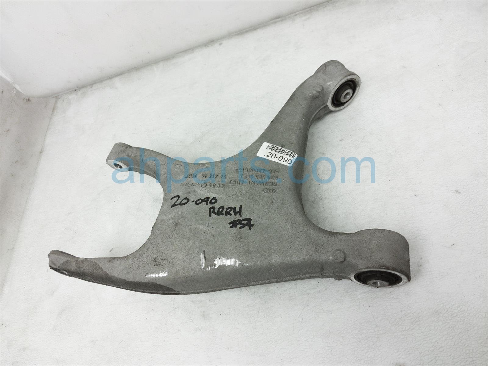 $65 Audi RR/RH LOWER CONTROL ARM