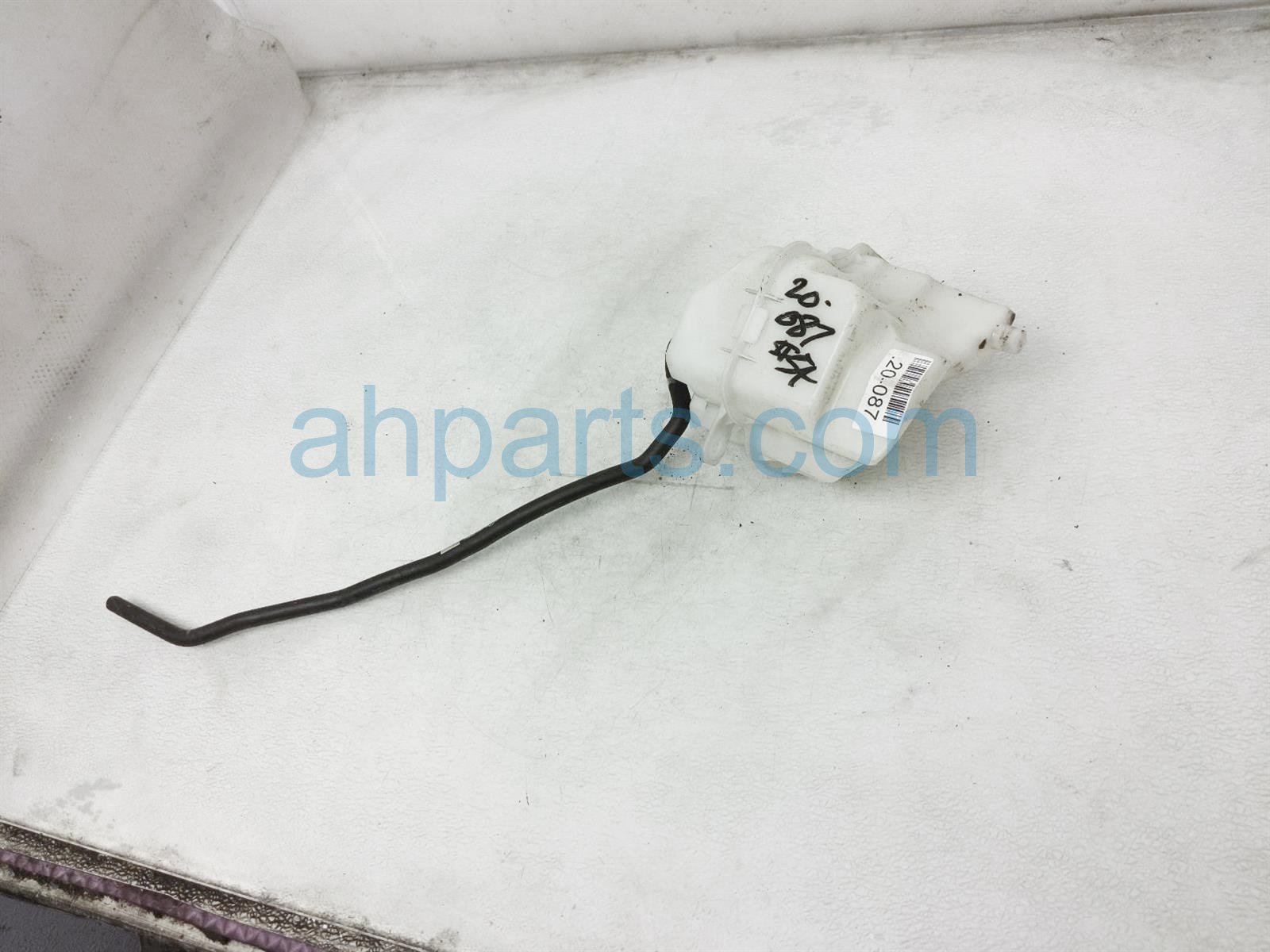 $18 Nissan COOLANT OVERFLOW TANK