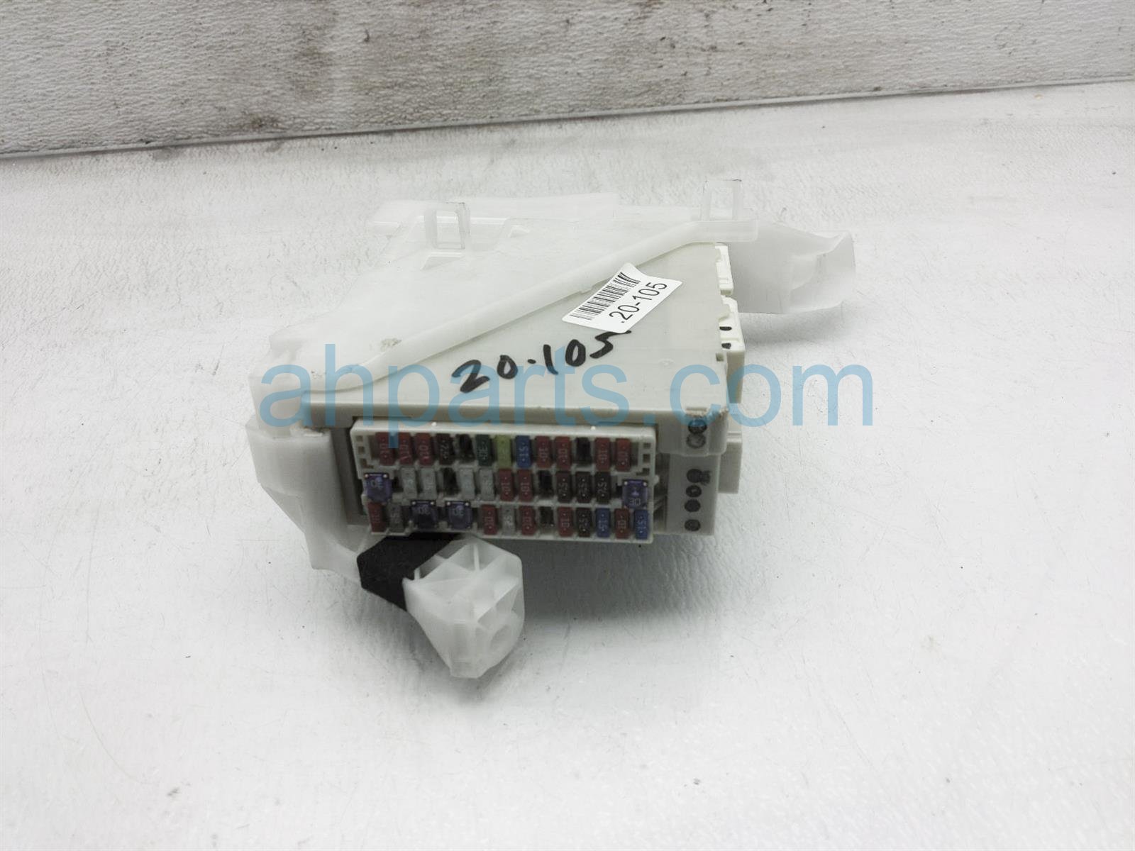 $99 Lexus MPX BODY CONTROL MODULE