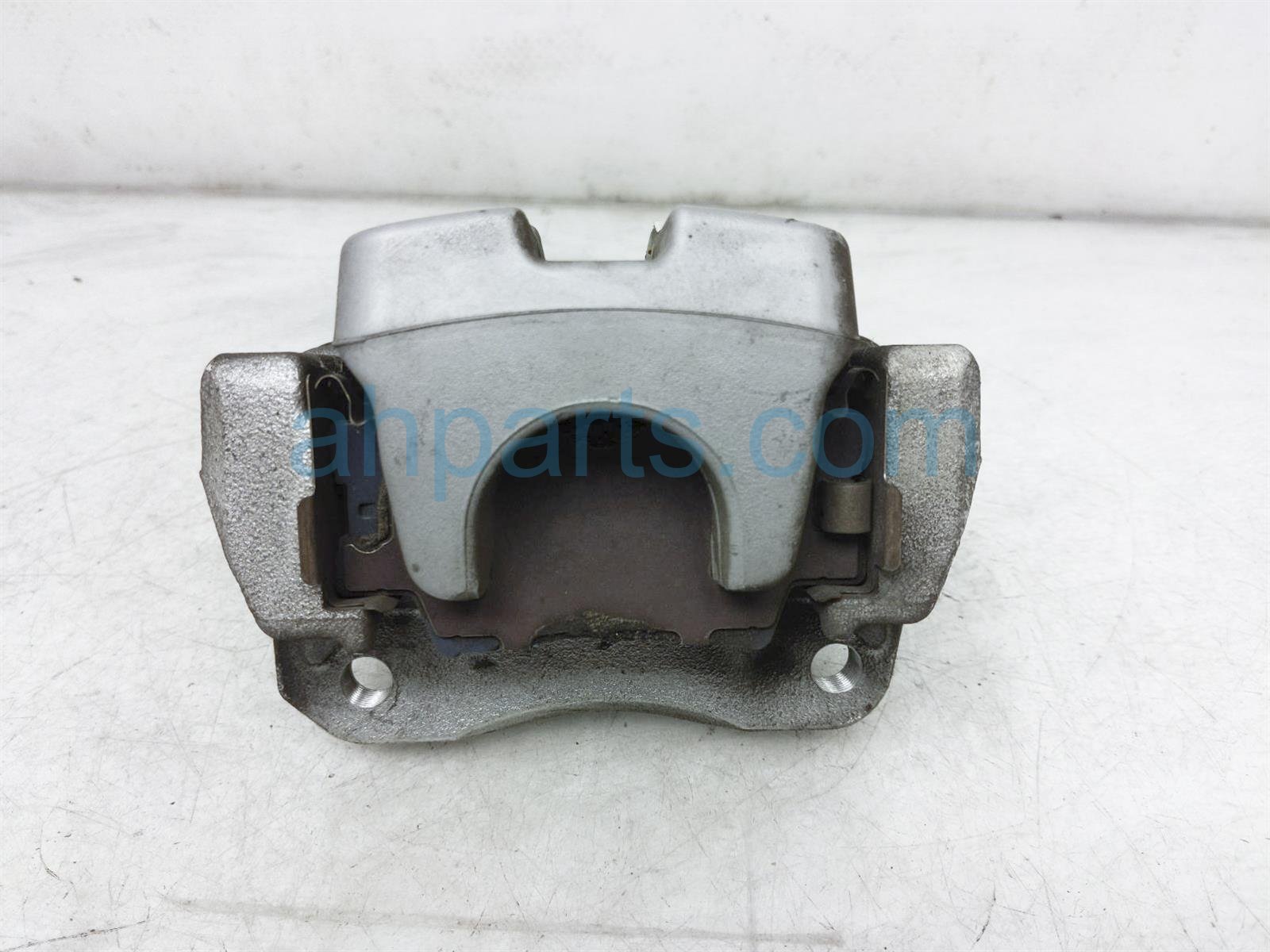 $29 Toyota RR/LH BRAKE CALIPER