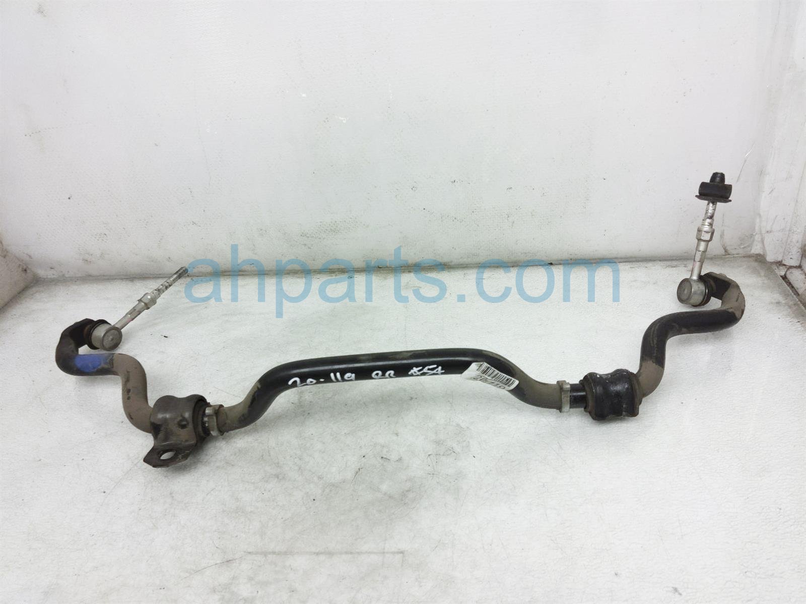 $35 Toyota REAR STABILIZER BAR W/ LINKS