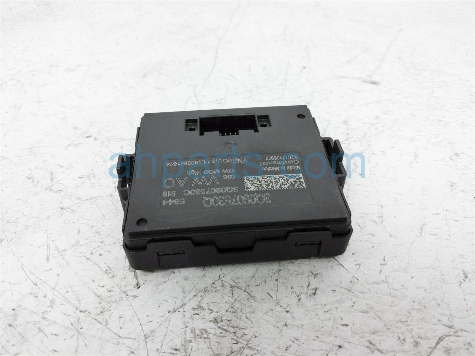 $65 Volkswagen DIAGNOSIS INTERFACE CONTROL UNIT