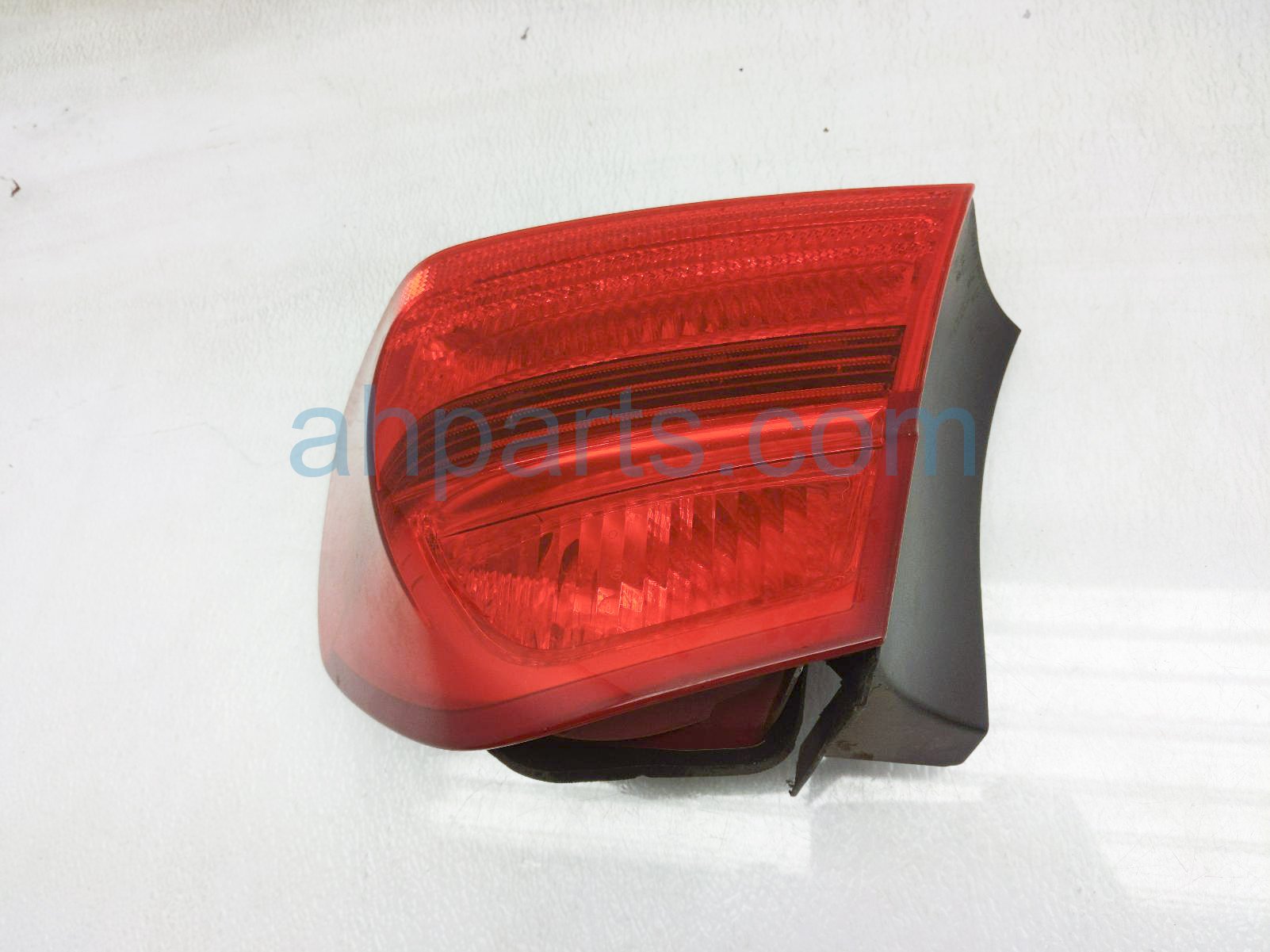 $50 BMW RH TAIL LAMP (ON BODY)