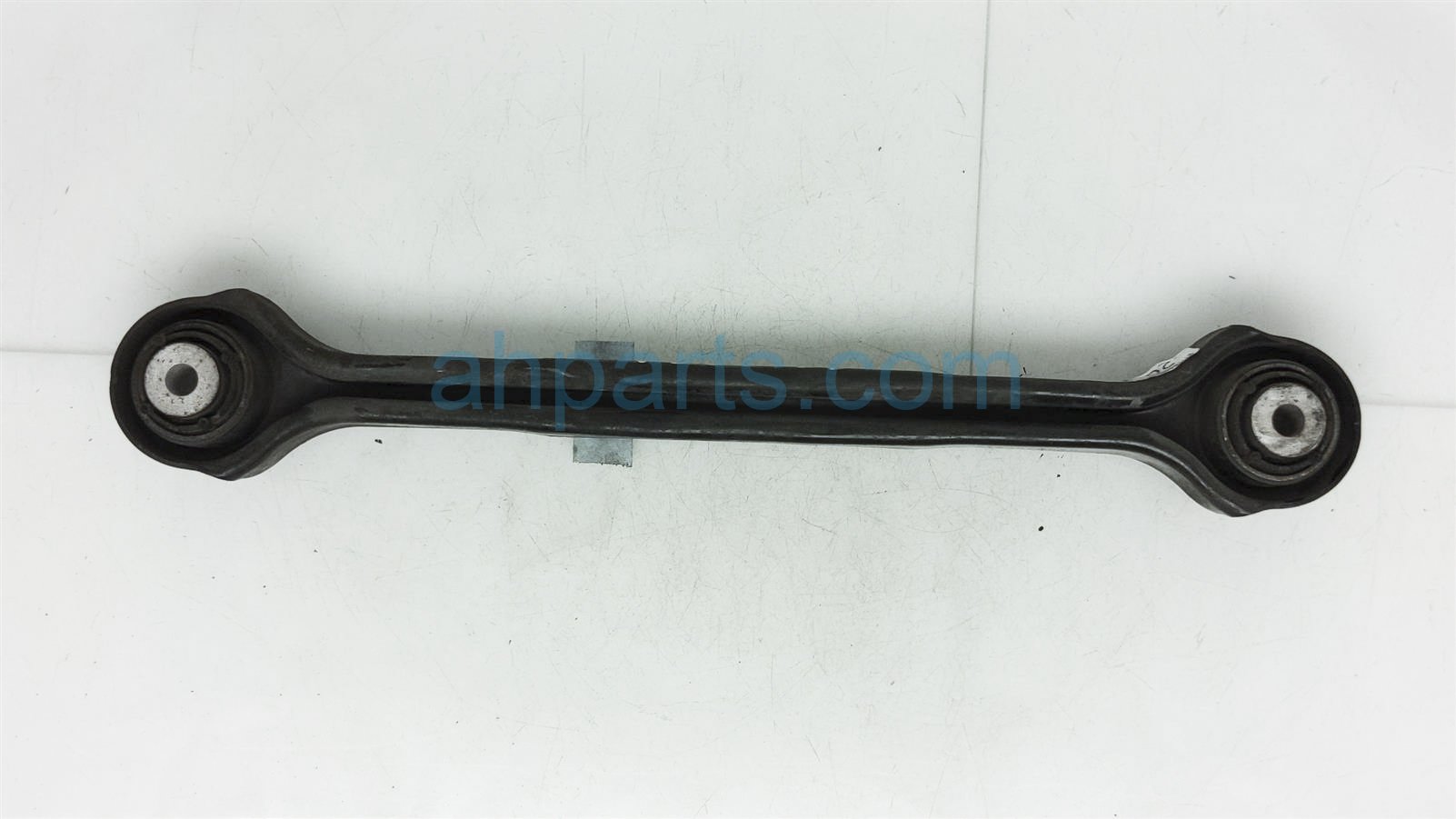 $20 BMW RR/RH LATERAL CONTROL ARM