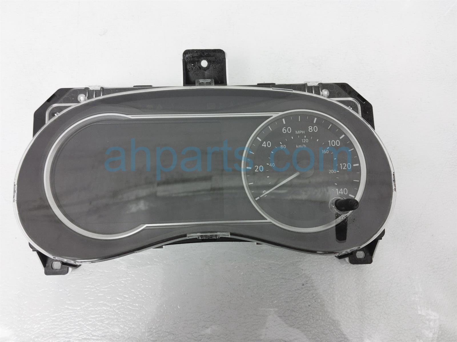 $125 Nissan SPEEDO INSTRUMENT CLUSTER - 2K MI SV