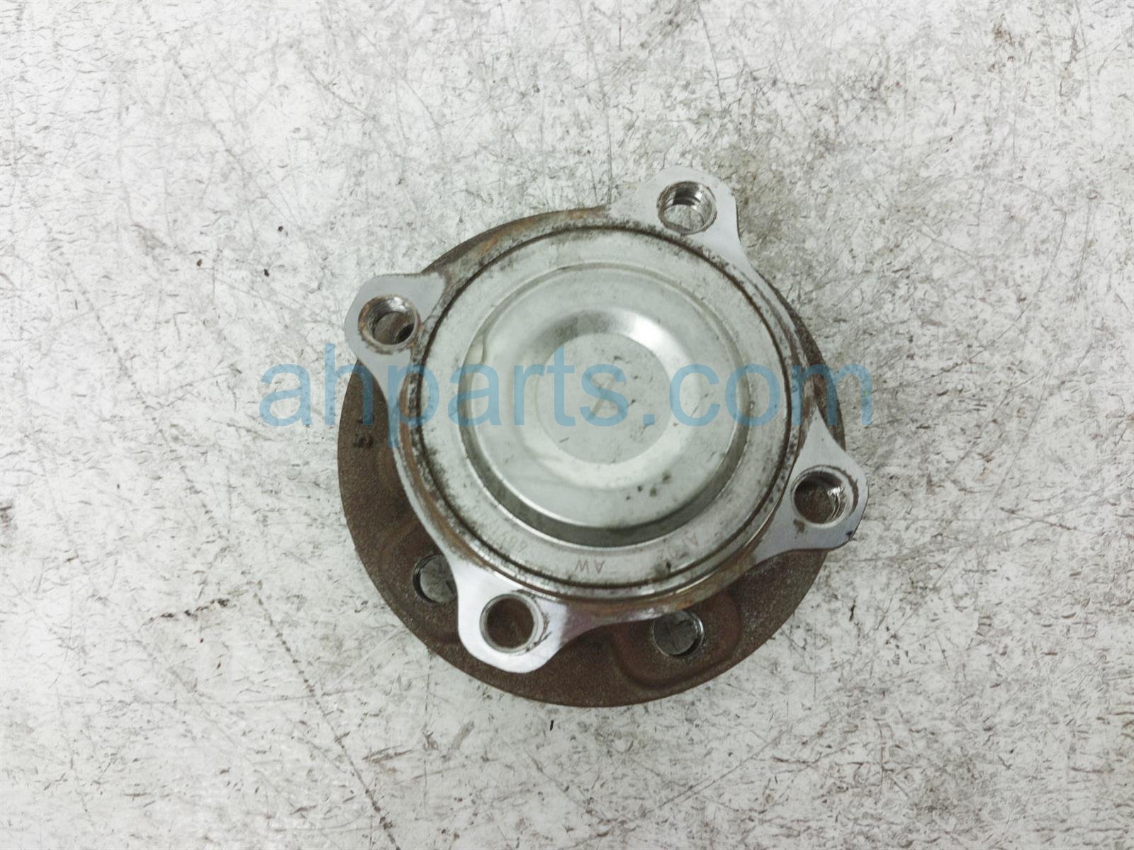 $75 BMW RR/RH BEARING HUB