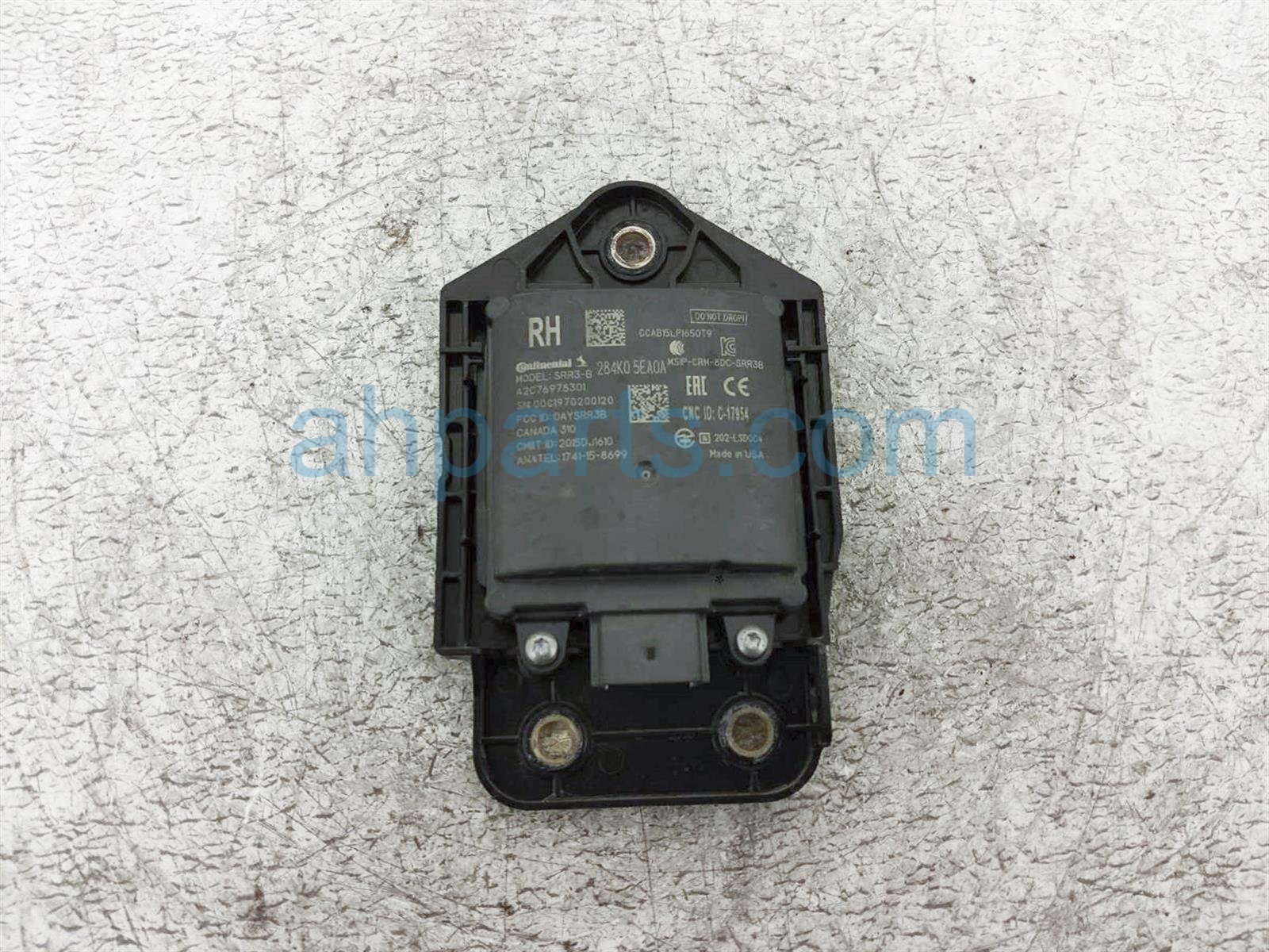 $69 Nissan RH OBSTACLE WARNING SENSOR