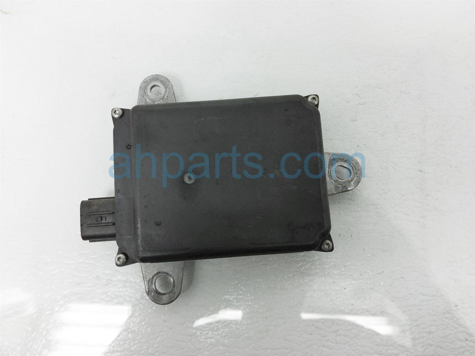 $75 Lexus RR/RH BSI RADAR SENSOR