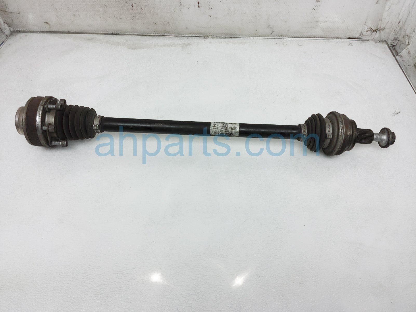 $85 Audi RR/RH AXLE DRIVE SHAFT