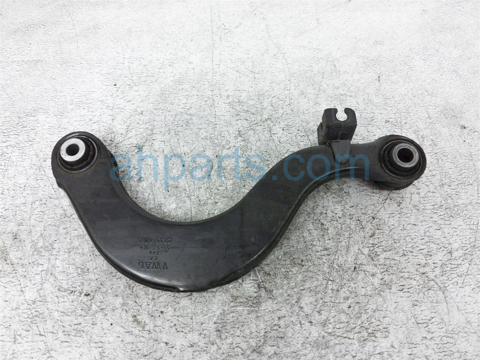 $20 Volkswagen RR/RH UPPER CONTROL ARM