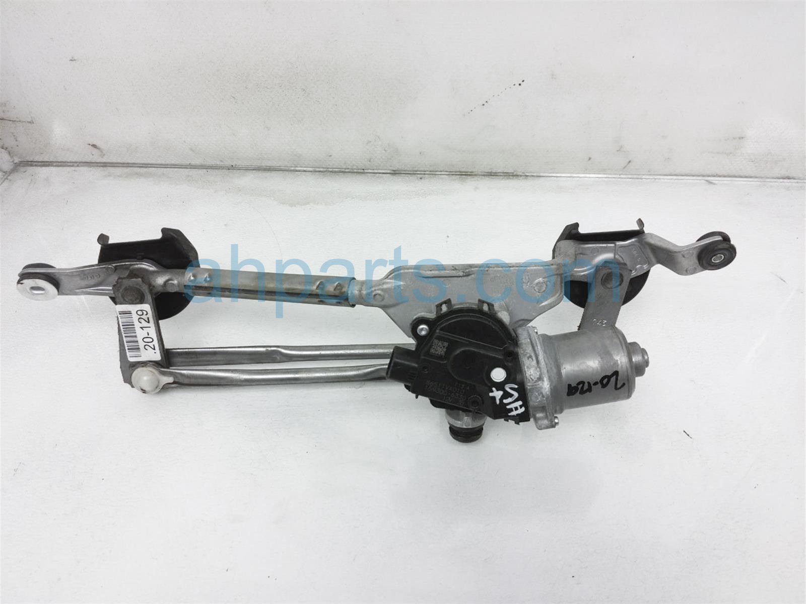 $50 Subaru WINDSHIELD WIPER MOTOR ASSY