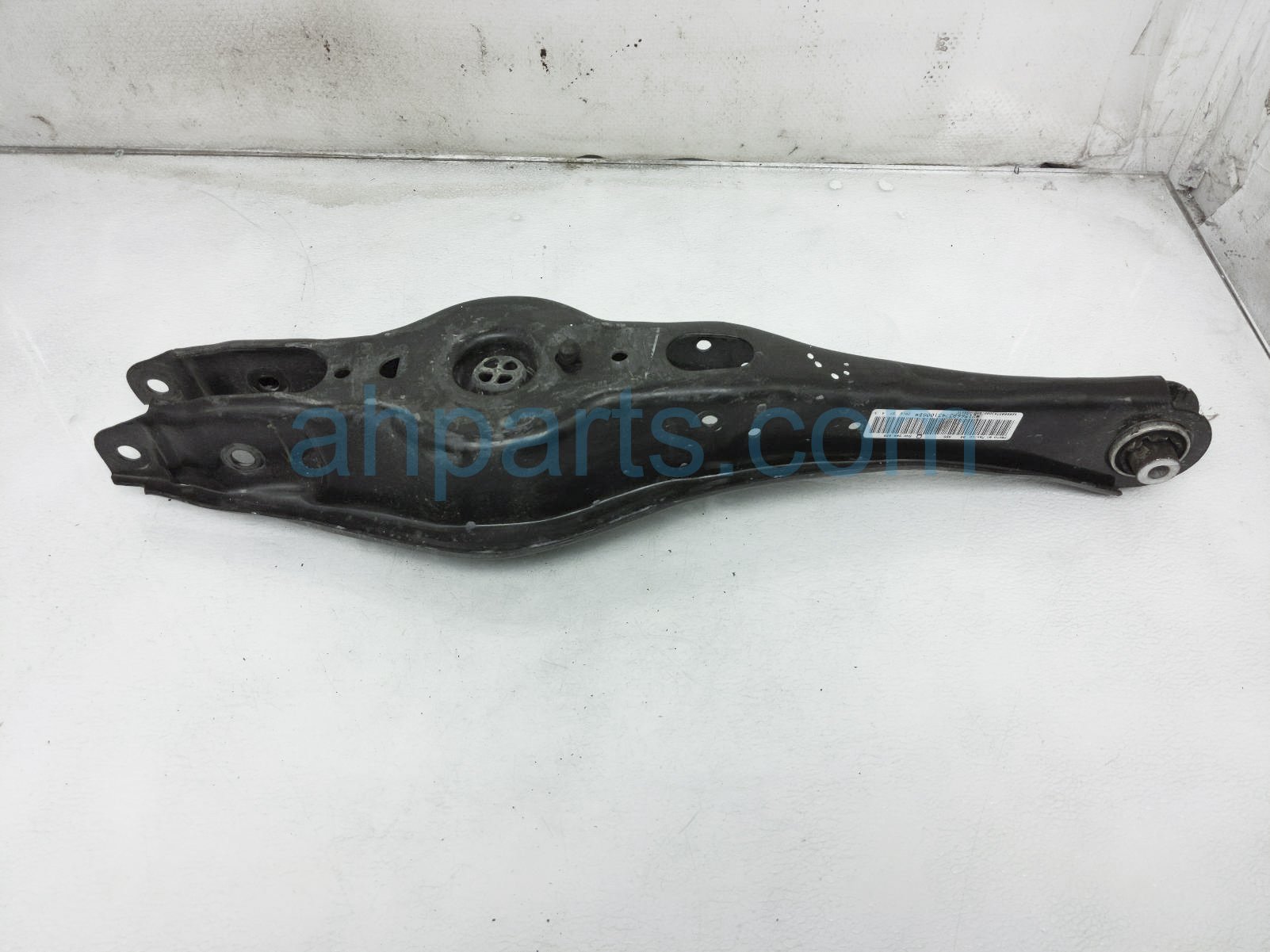 $79 Volkswagen RR/RH SPRING SEAT CONTROL ARM