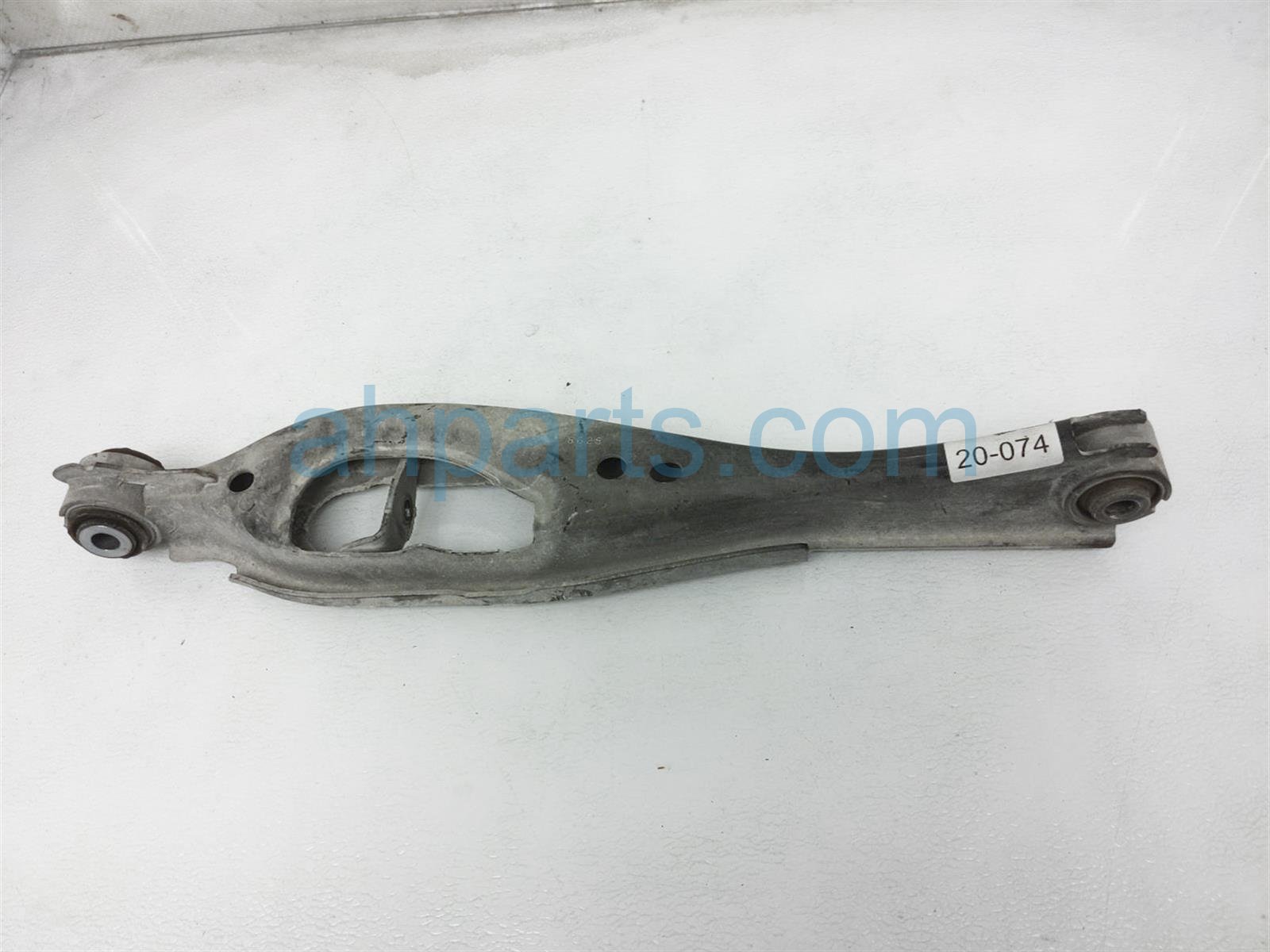 $48.5 Honda RR/RH COIL SEAT CONTROL ARM