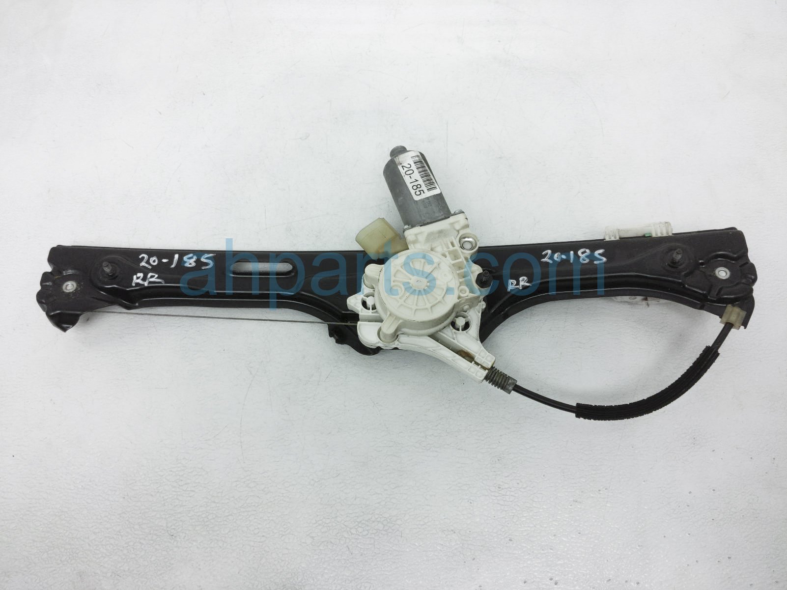 $35 BMW RR/RH WINDOW REGULATOR & MOTOR