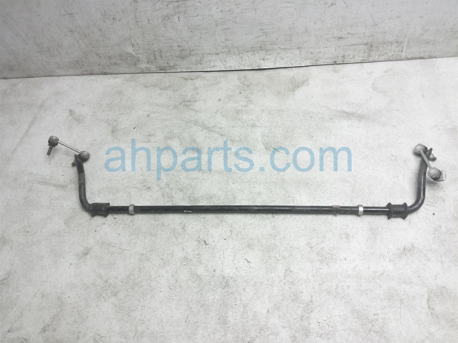 $35 Ford REAR SWAY BAR W/LINKS