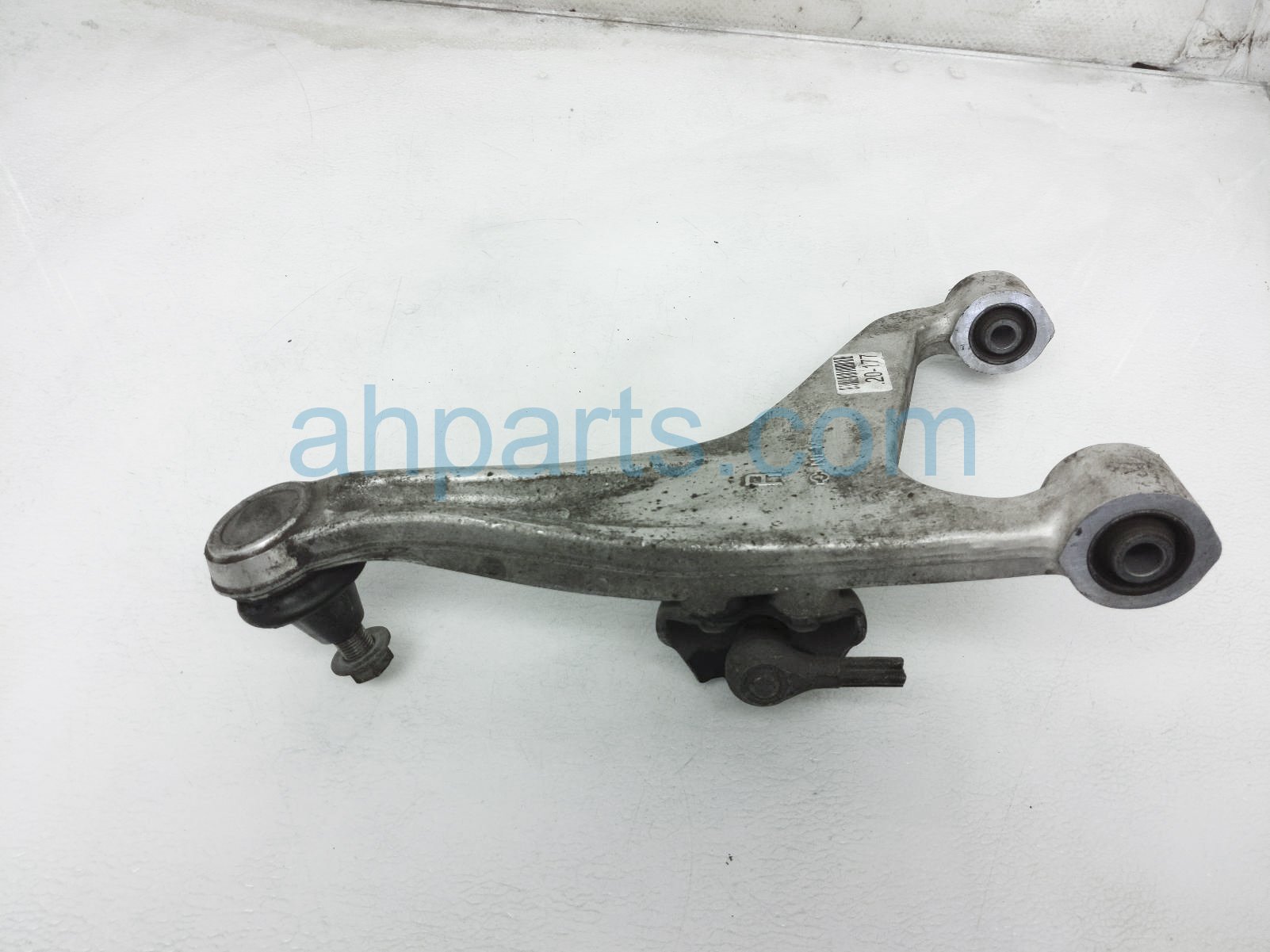 $25 Nissan RR/RH UPPER CNTRL ARM