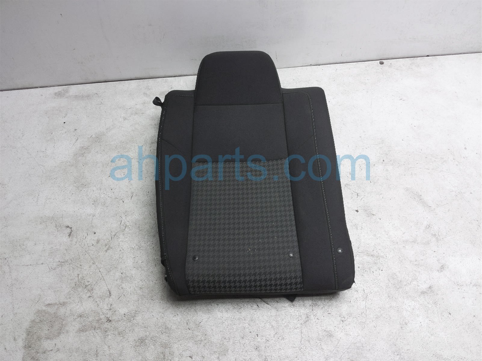 $75 Dodge R/RR UPPER SEAT PORTION - CLOTH