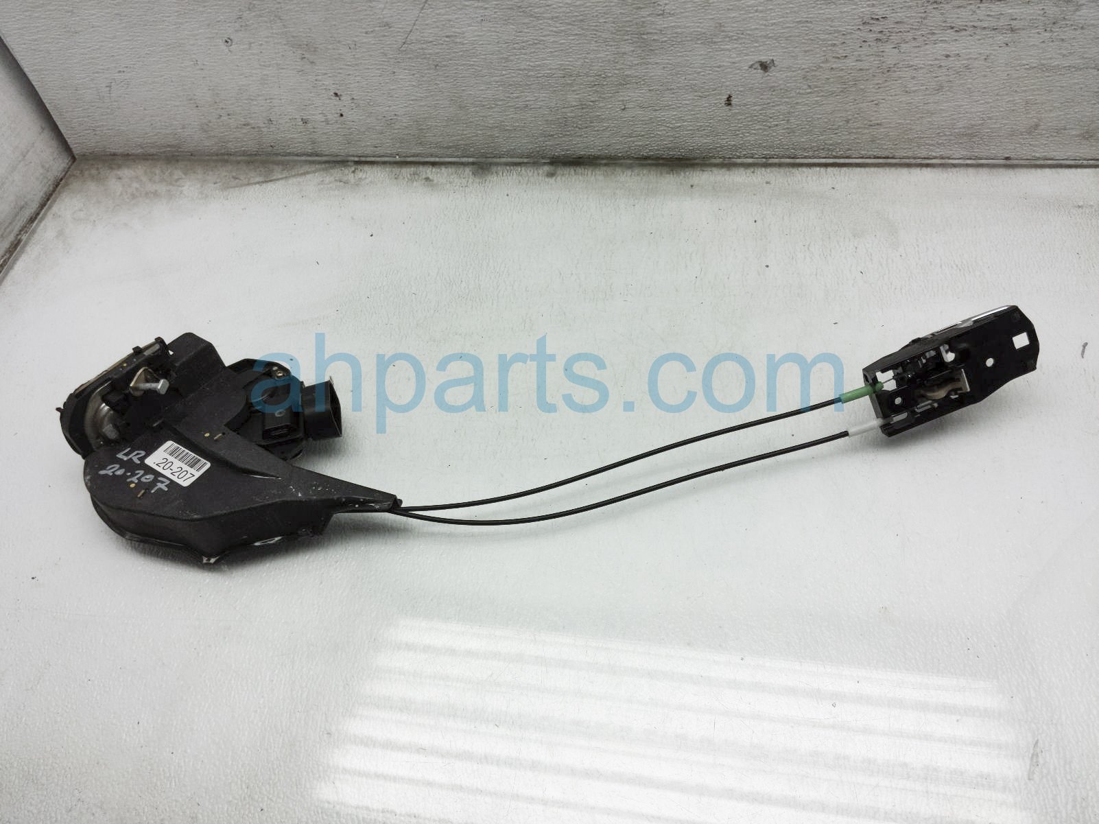 $60 Lexus RR/LH DOOR ACTUATOR LOCK