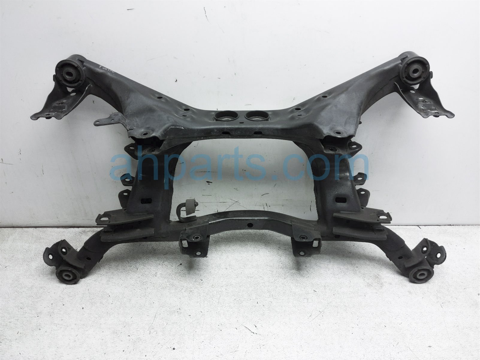 $125 Subaru REAR SUB FRAME / CRADLE