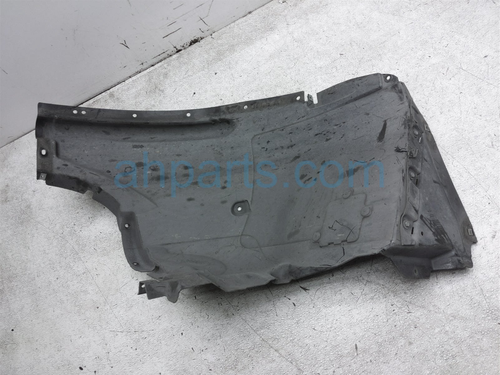 $29 BMW REAR FR/RH INNER FENDER LINER