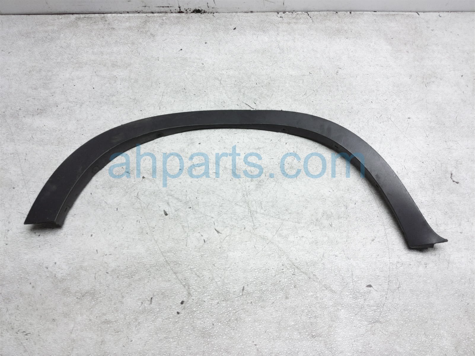 $40 BMW RR/RH FENDER FLARE - BLACK