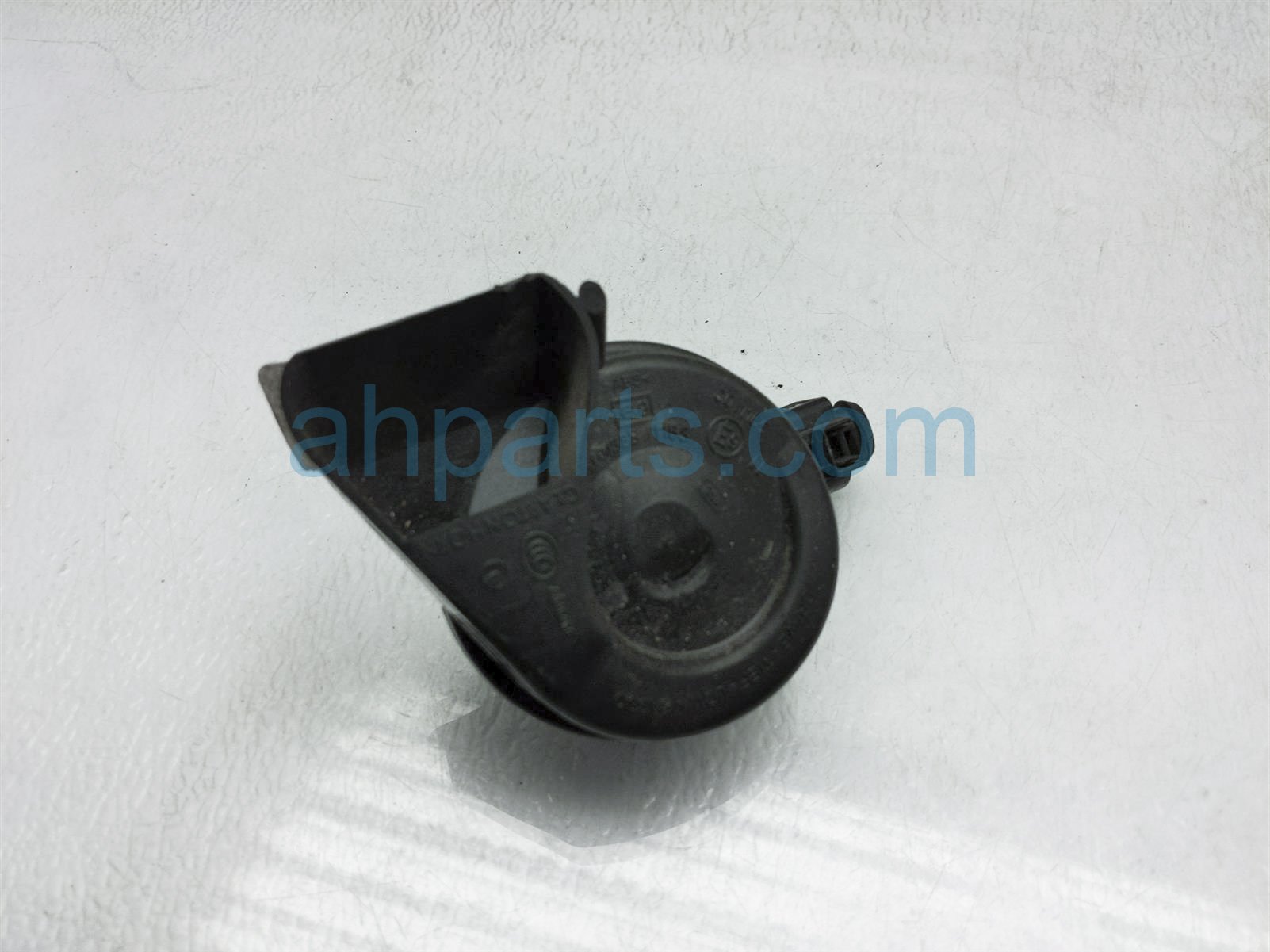 $20 Audi HIGH NOTE HORN ASSY