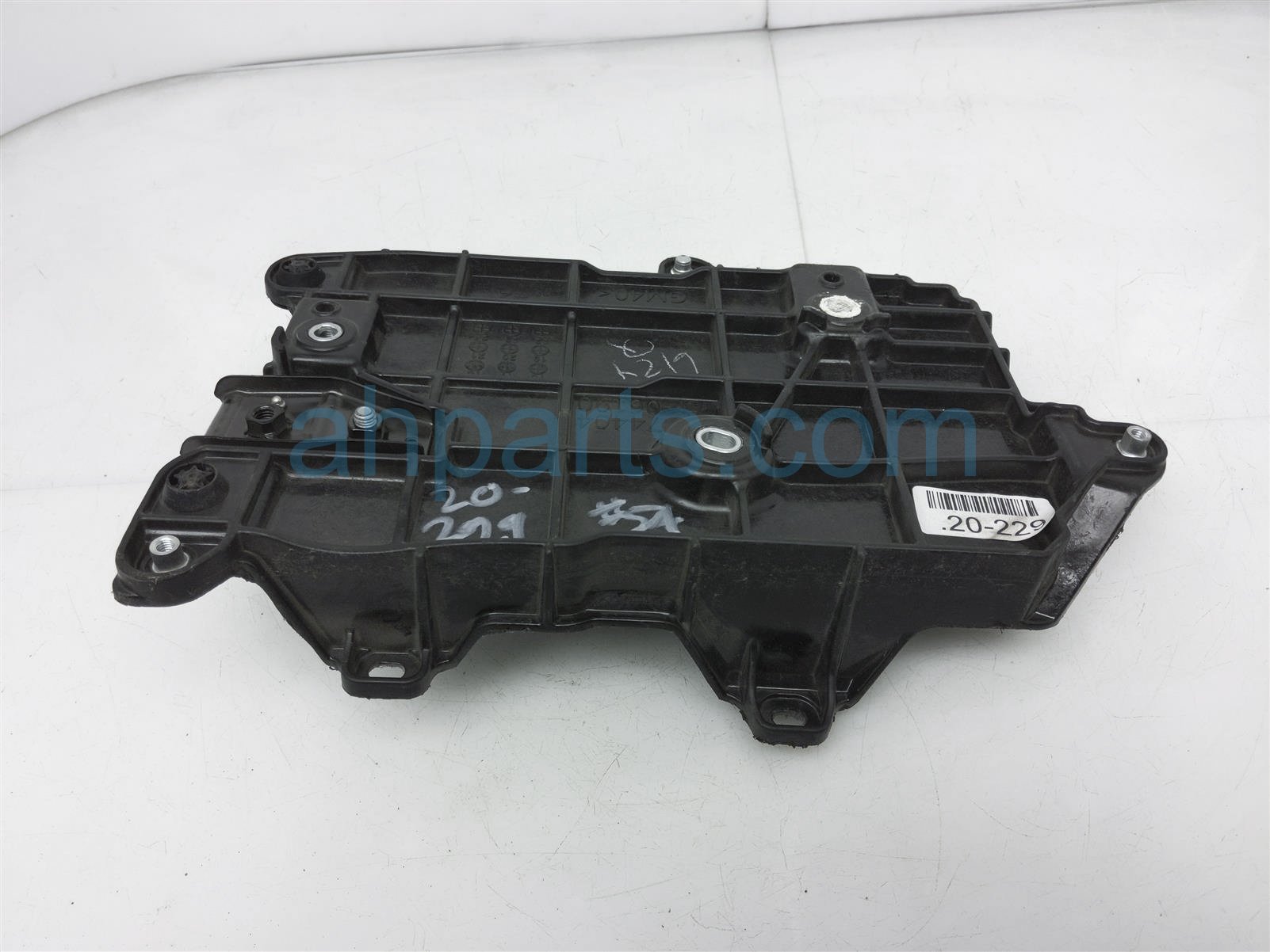 $20 Toyota BATTERY TRAY - BLACK