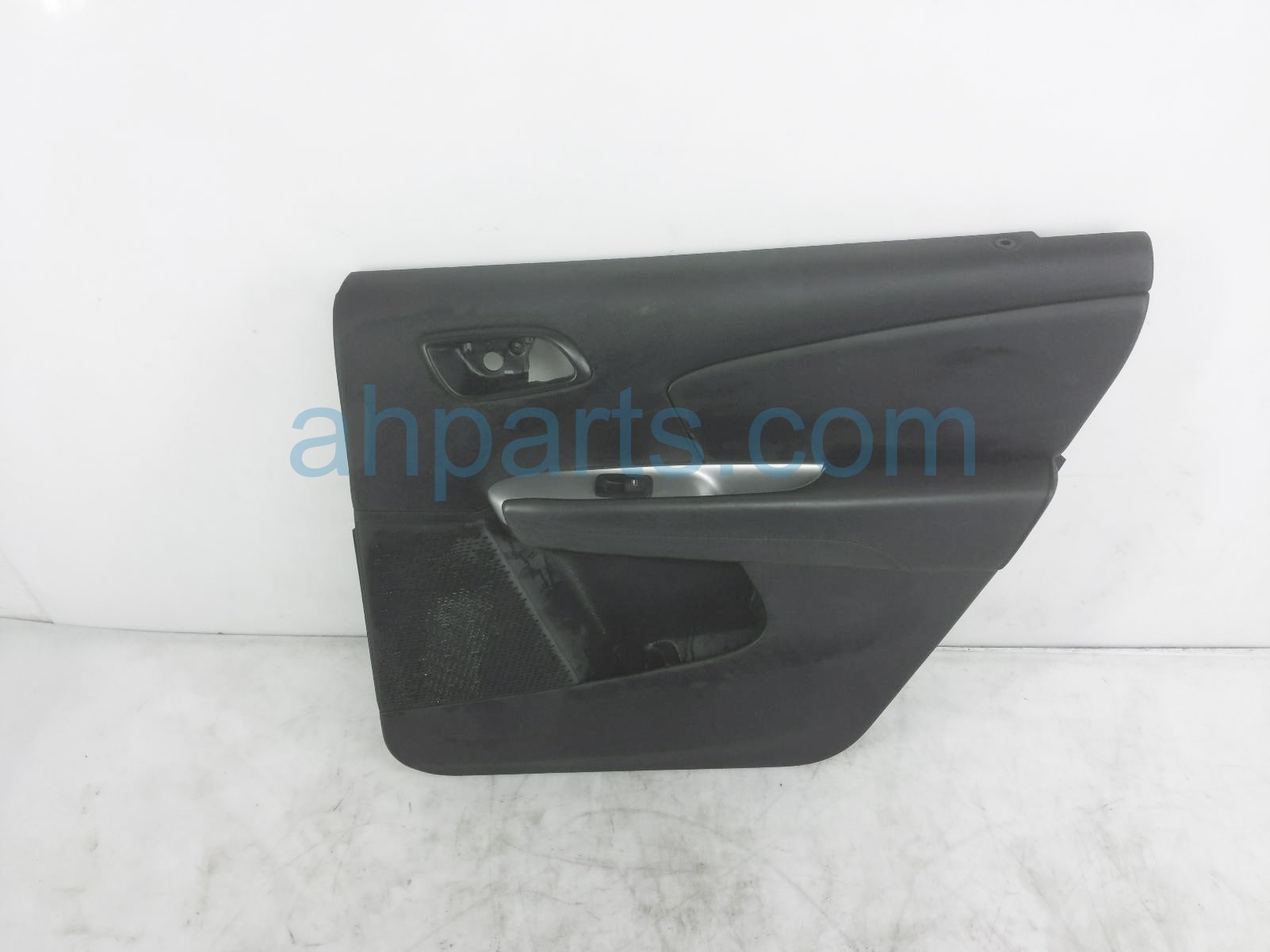 $125 Dodge RR/RH INTERIOR DOOR PANEL - BLACK