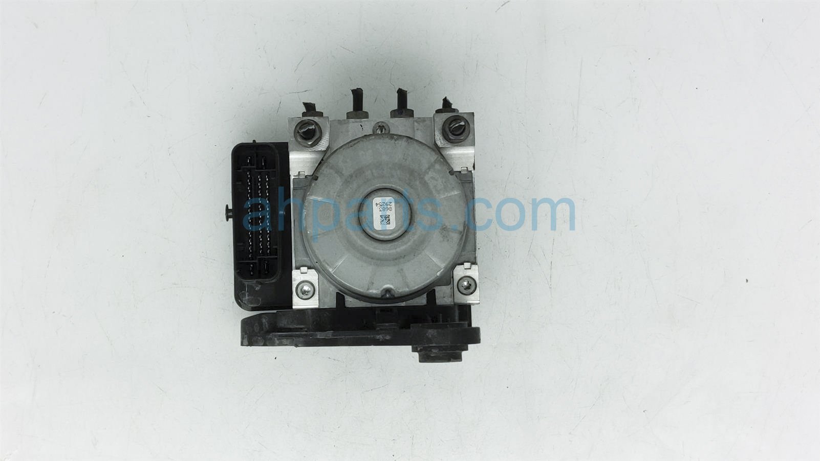 $75 Volkswagen ABS/VSA PUMP / MODULATOR ASSY