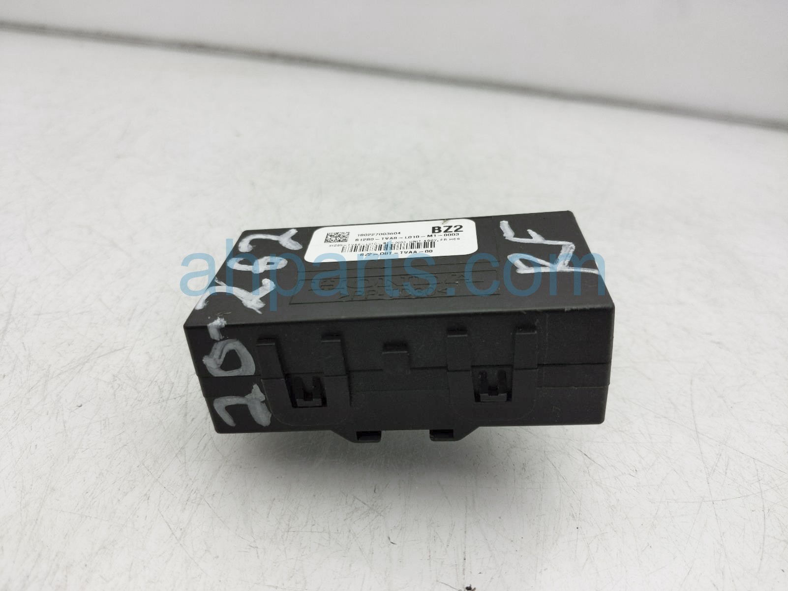 $20 Honda HCS CONTROL UNIT - EX-L 1.5L AT