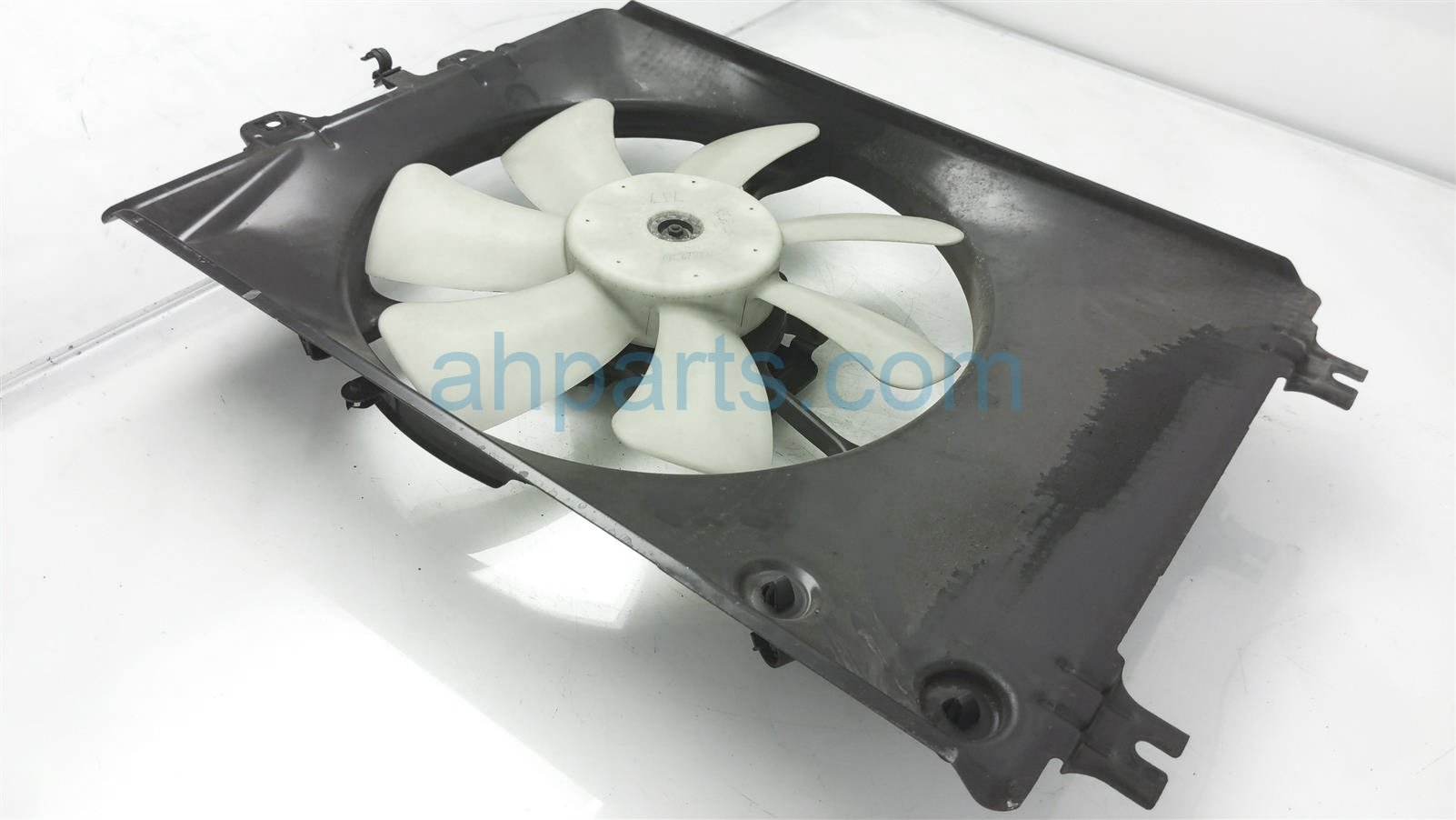 $85 Acura AC CONDENSER FAN ASSEMBLY