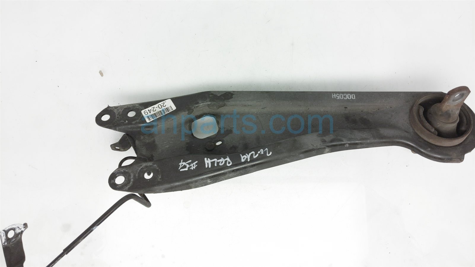 $24 Acura RR/LH TRAILING CONTROL ARM