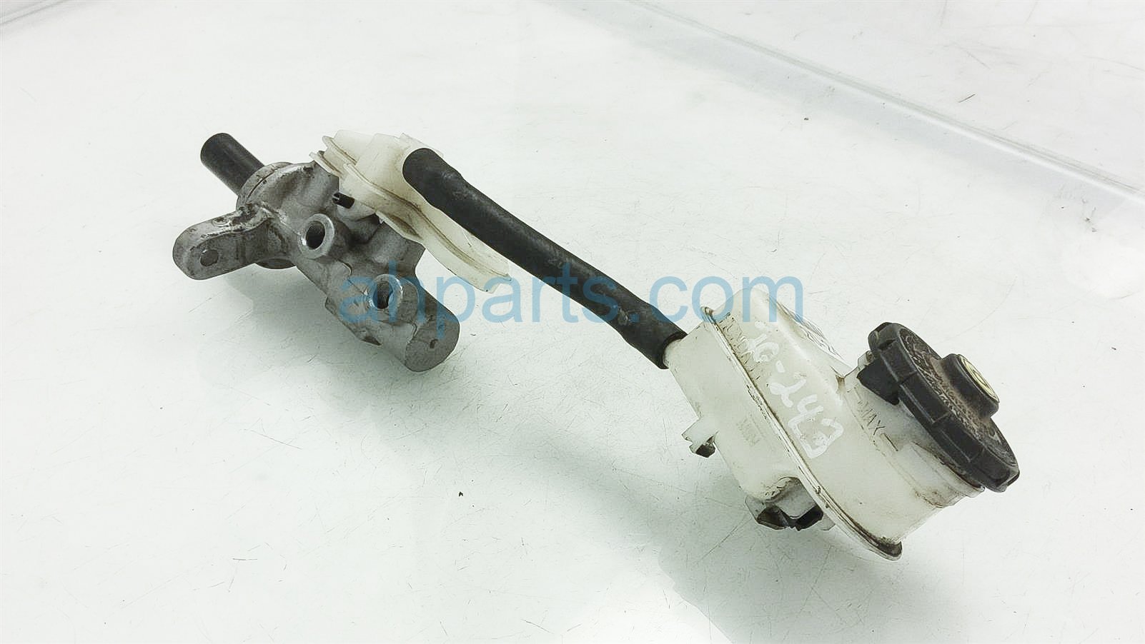 $25 Honda BRAKE MASTER CYLINDER