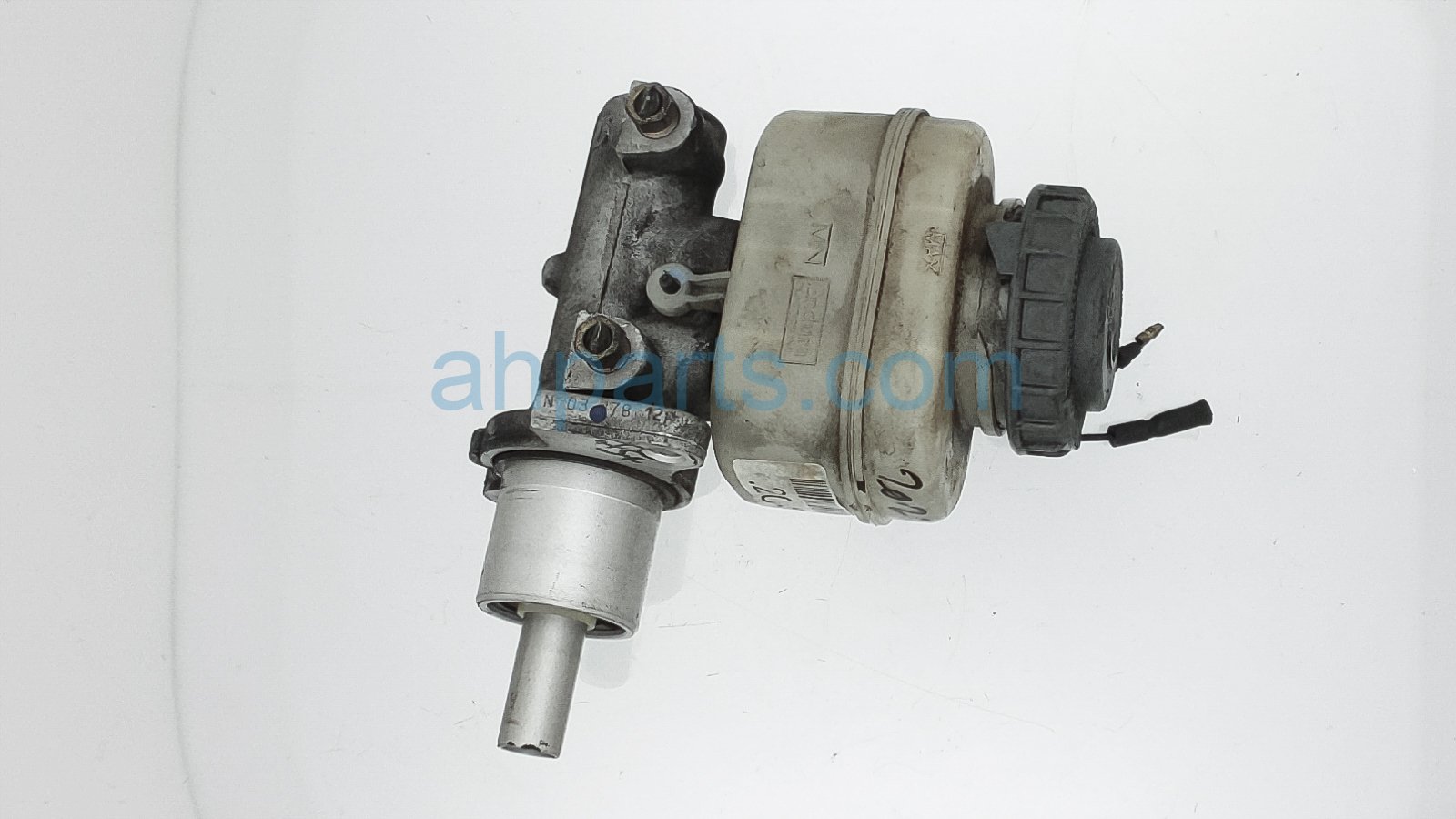 $25 Honda BRAKE MASTER CYLINDER