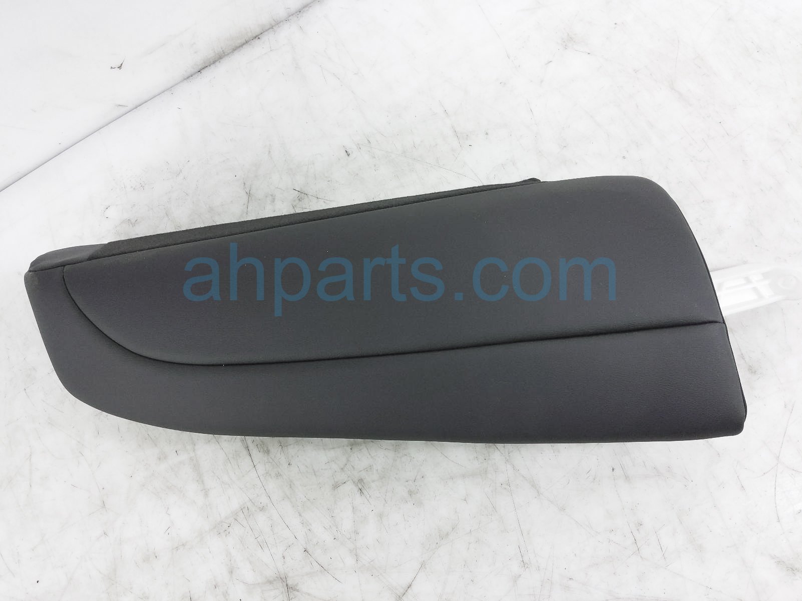 $25 Honda RR/RH SEAT SHOULDER CUSHION - BLACK