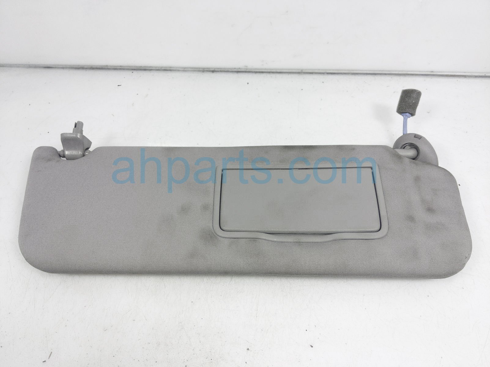 $30 Honda RH SUN VISOR - GREY