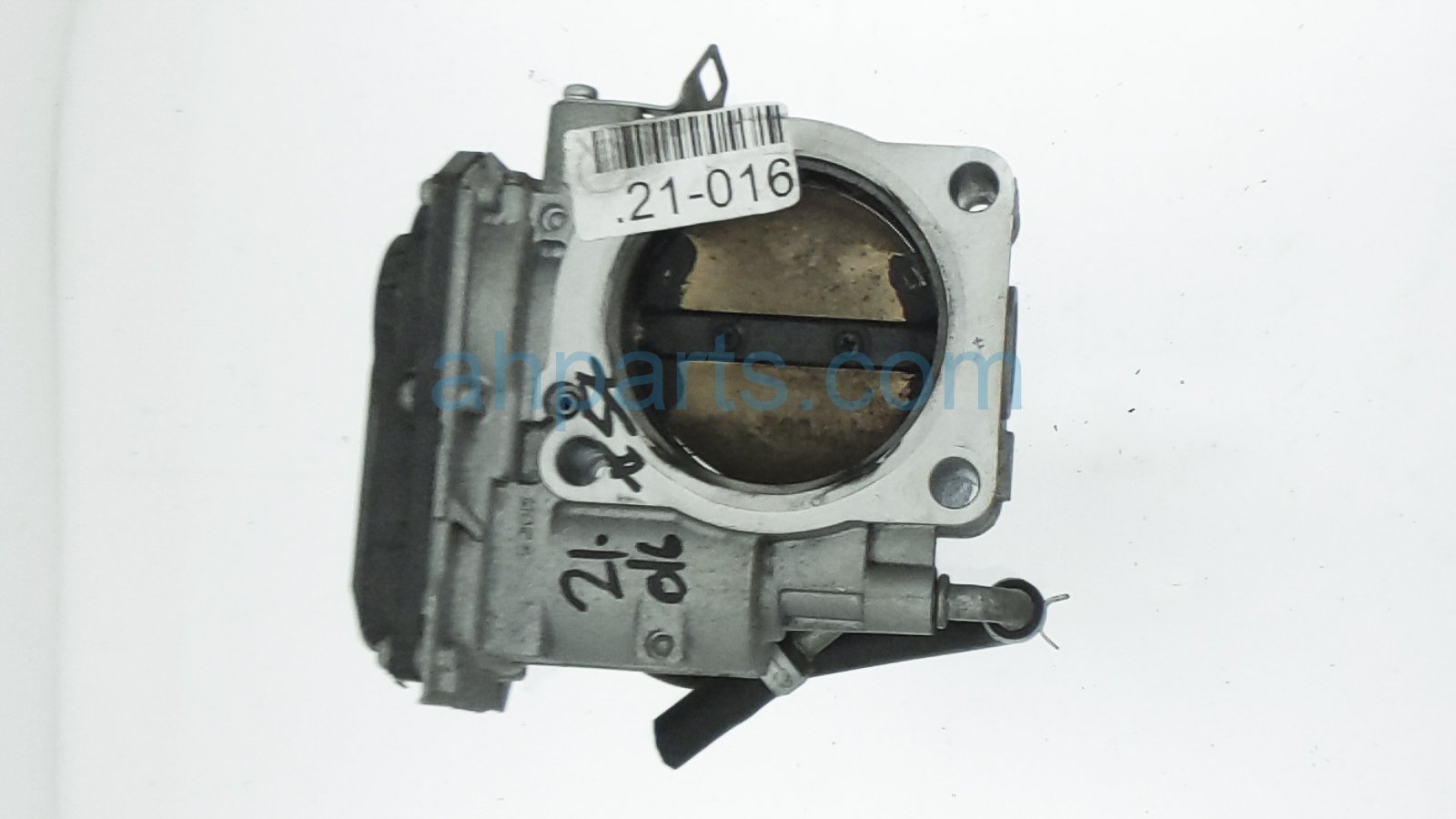 $75 Honda THROTTLE BODY