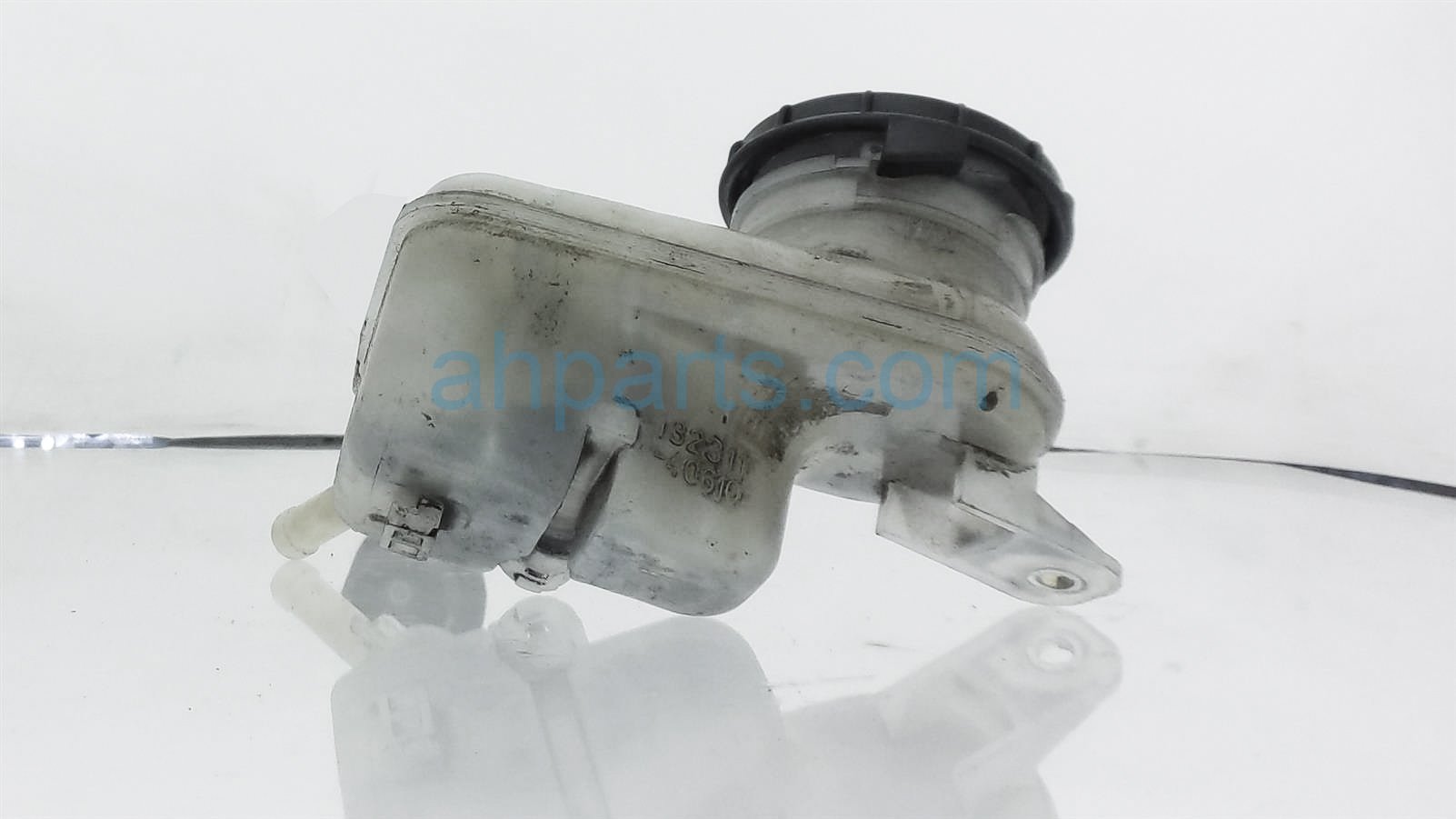 $45 Acura BRAKE MASTER RESERVOIR TANK