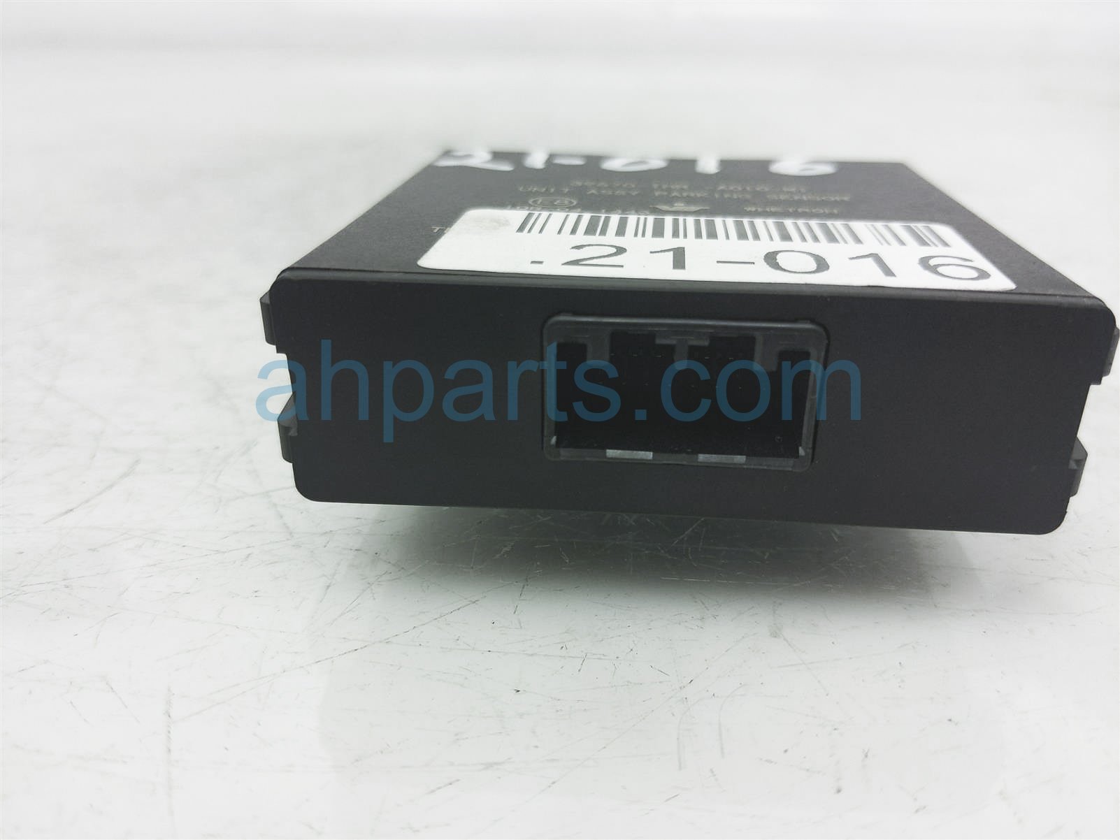 $20 Honda PARKING SENSOR CONTROL MODULE