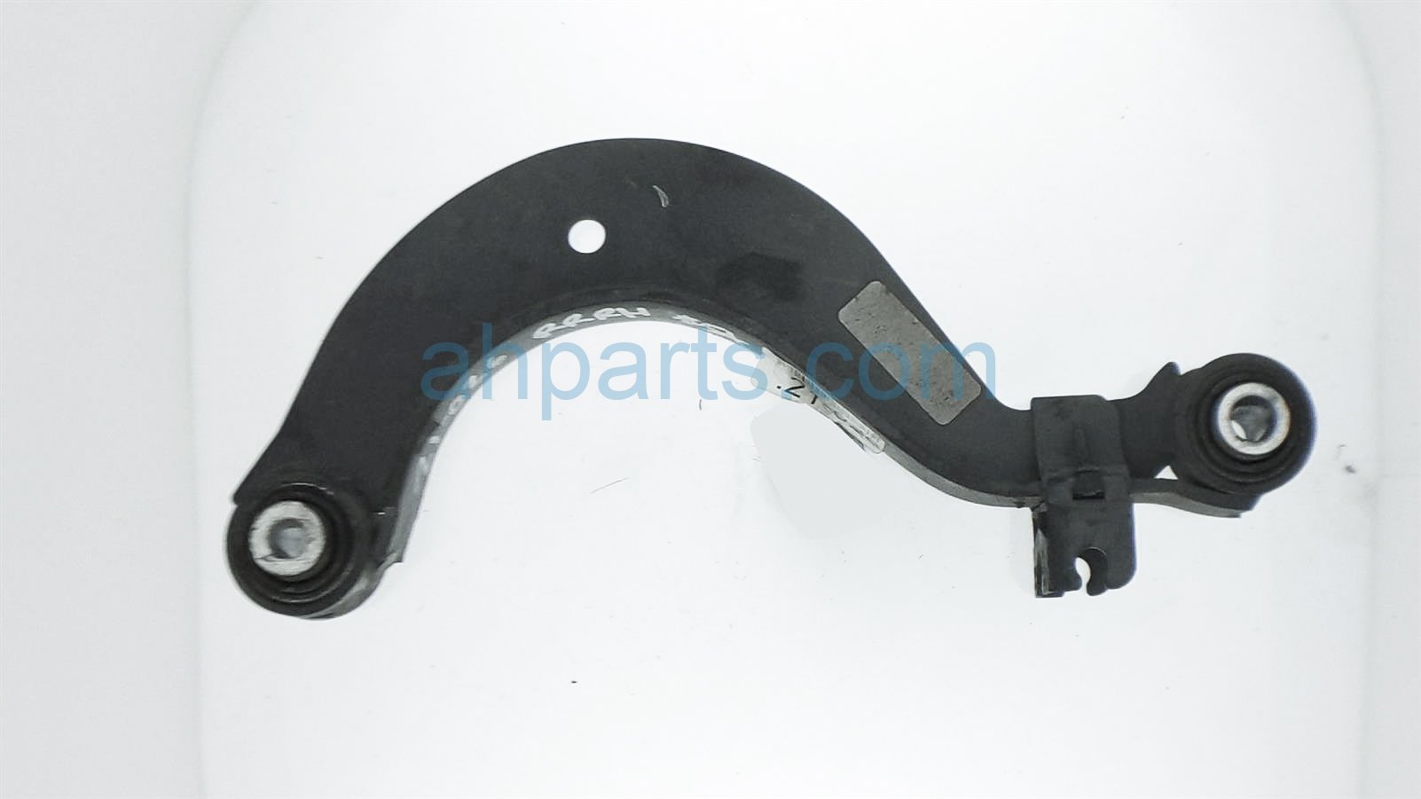 $20 Volkswagen RR/RH UPPER CONTROL ARM