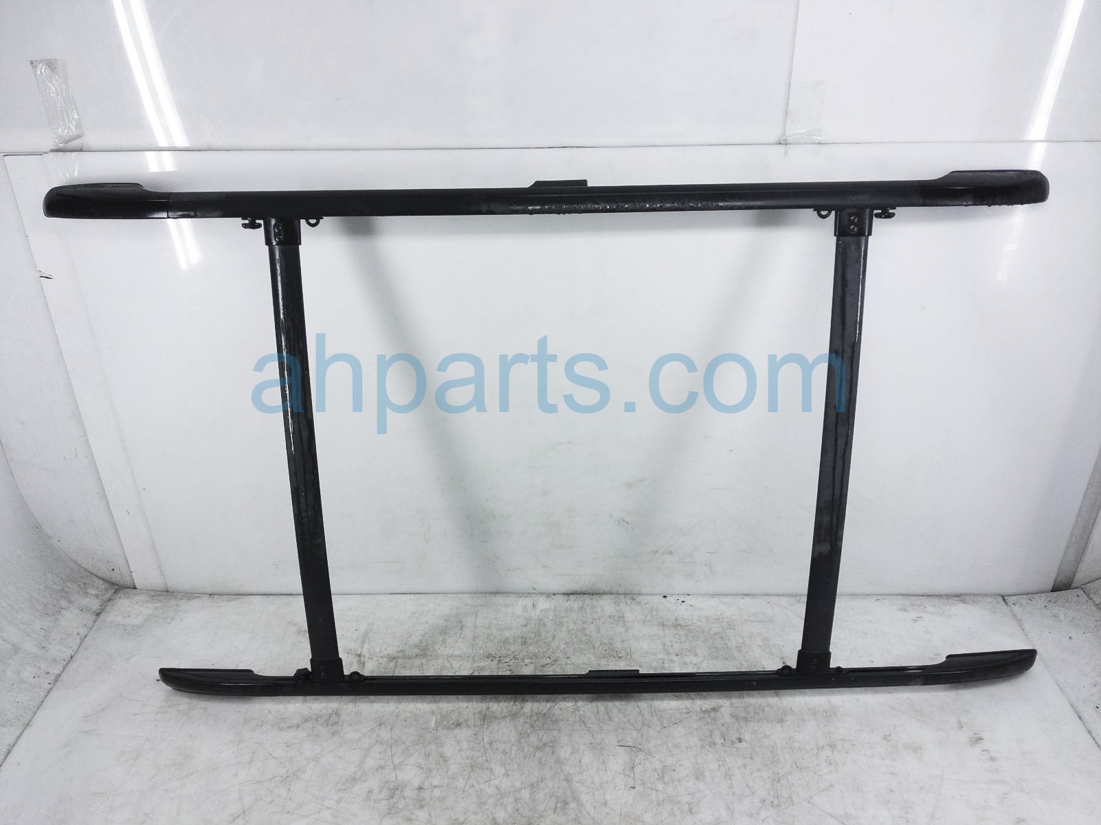 $125 Toyota LH + RH LUGGAGE RACK W/ CROSSBARS