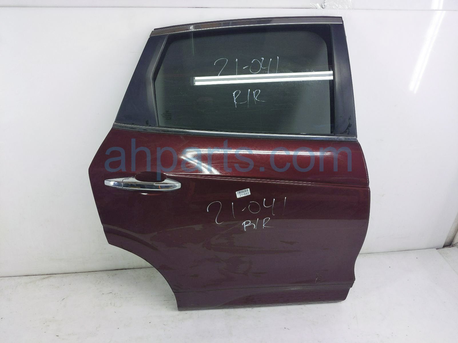 $299 Honda RR/RH DOOR - RED - NO INSIDE TRIM